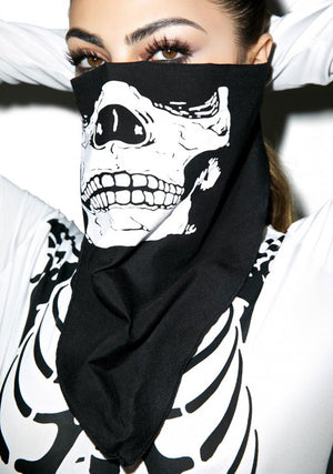 model wearing Skull bandana square black kerchief 2141